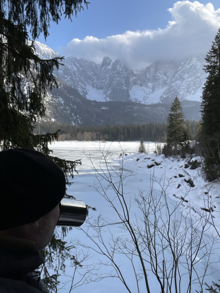 Kaffee trinken in der Natur in den Julischen Alpen