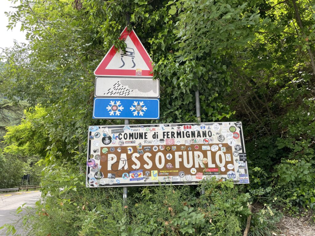 Passo Furlo - Beginn der Fahrt durch die Furloschlucht