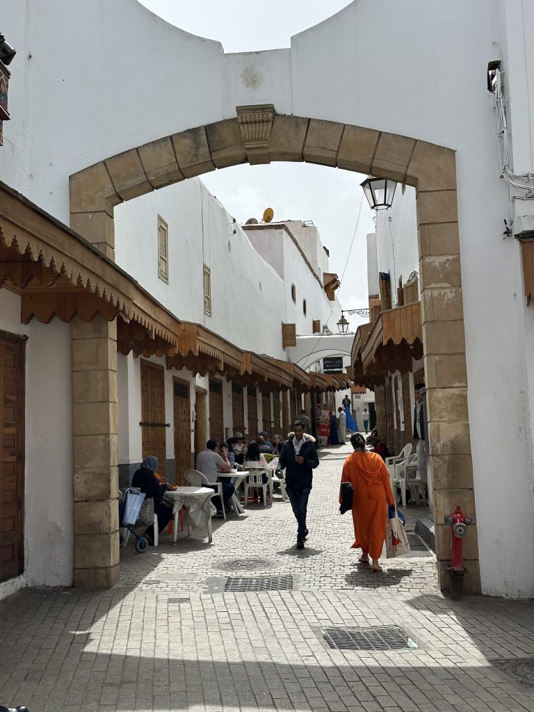 Breiten Gassen in der Medina Rabat